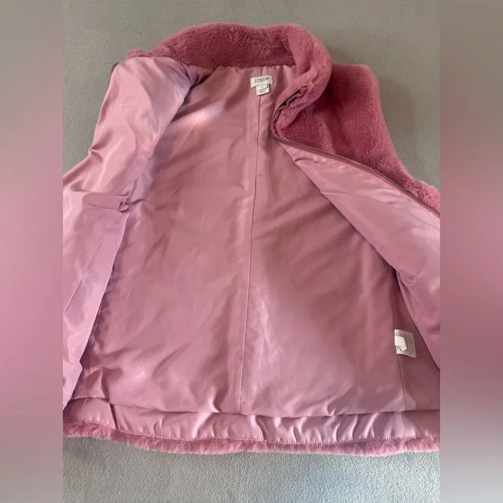 J Crew Women’s faux fur vest from J Crew size M - Picture 14 of 16